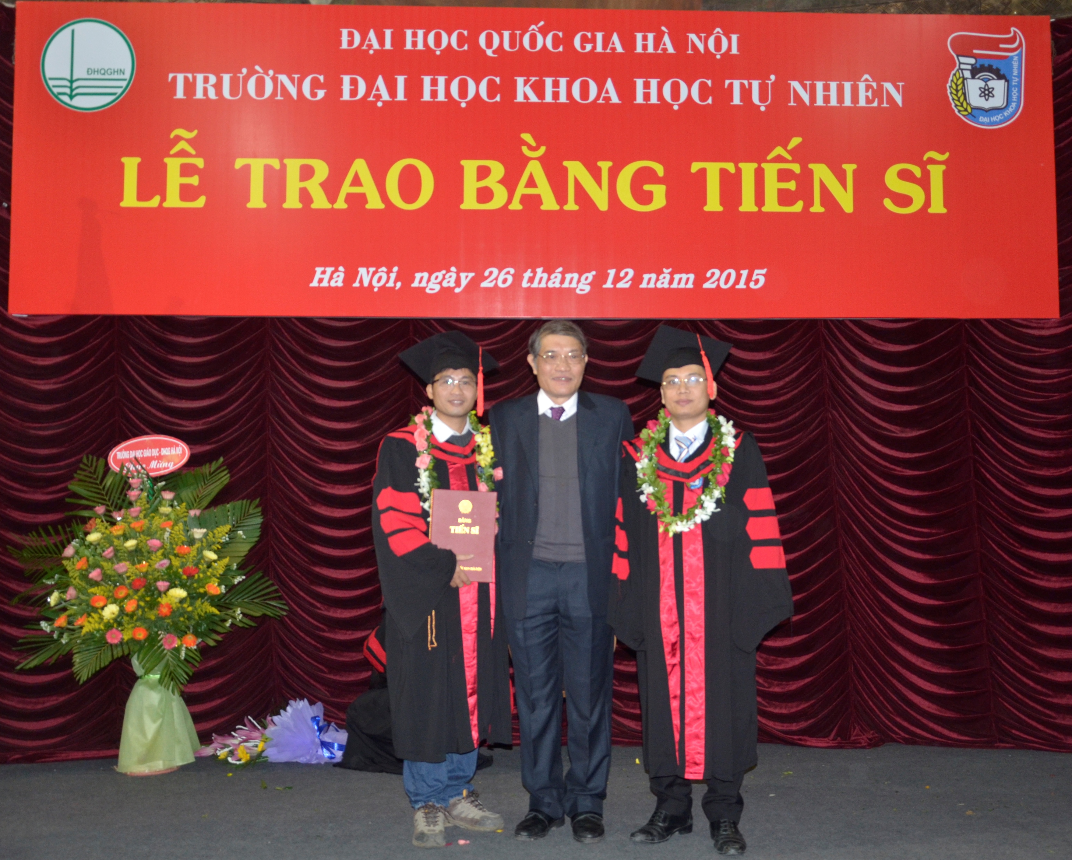 Hướng tới kỷ niệm 65 năm Trường Đại học Tổng hợp Hà Nội (1956-2021): Tâm sự chuyện đời, chuyện nghề của một người chèo đò đưa khách sang sông